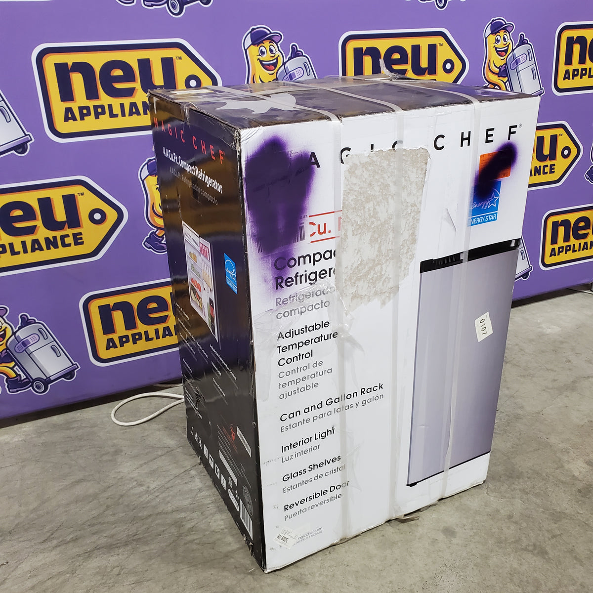 Magic Chef 4.4 cu. ft. Compact Mini Refrigerator in Stainless Look MCR44SE - New in Box