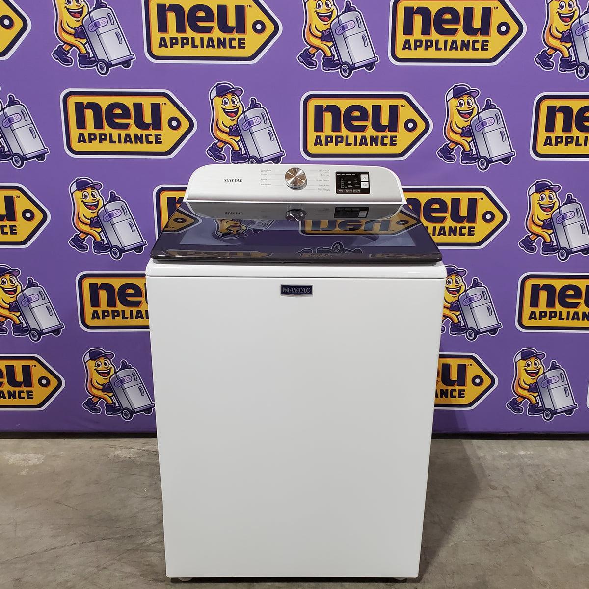Maytag Top Load 4.8 cu ft Washer with Deep Fill and Slow-Close Glass Lid 30134SD178 - MVW6200KW - Scratch & Dent (Moderate)
