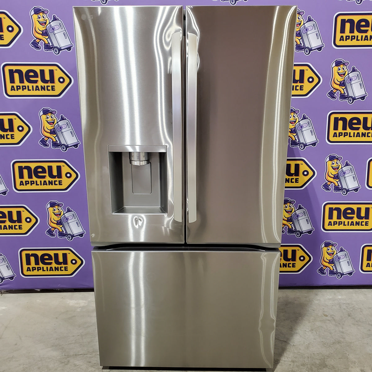 LG 26 cu. ft. Counter-Depth MAX™, French Door Refrigerator, with Craft Ice™ 31133SD120 - LRRXC2606S - Scratch & Dent (Major)