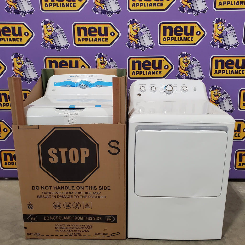 Pictures of GE White Top Load 4.0 Cu. Ft. Capacity Washer with Stainless Steel Wash Basket GTW325ASWWW - New in Box and GE White Electric 7.2 Cu. Ft. Dryer with Aluminized Alloy Drum 16207 - GTD42EASJWW - Certified Refurbished - Neu Appliance Outlet - Discount Appliance Outlet in Austin, Tx