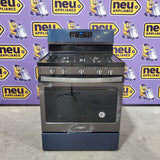 Whirlpool 5.0 Cu. Ft. Self-Cleaning Freestanding Gas Convection Range in Black Stainless Steel LA101 - WFG550S0HV - Open Box