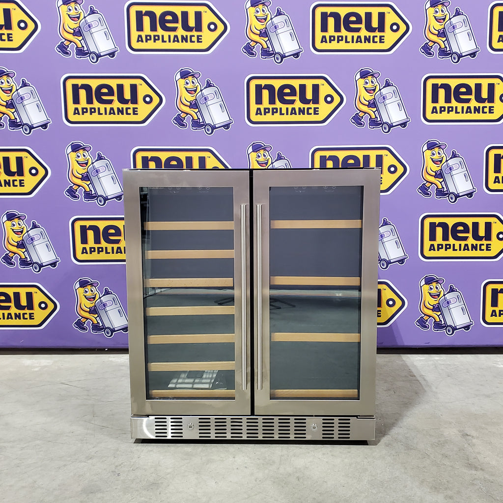 Smith & Hanks 31-in W Black Dual Zone Cooling Built-in/Freestanding Indoor Wine Cooler 30132SD105 - BEV176D - Open Box