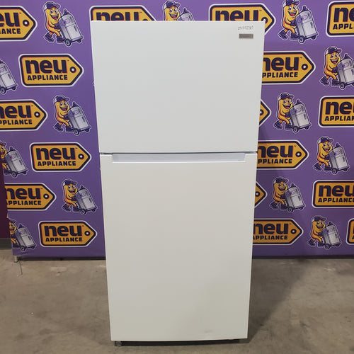 Vissani 18.1 cu. ft. Top Freezer Refrigerator with Adjustable Glass Shelving in White, Garage Ready 25131SD303 - MDTF18WHR5 - Scratch & Dent (Minor)