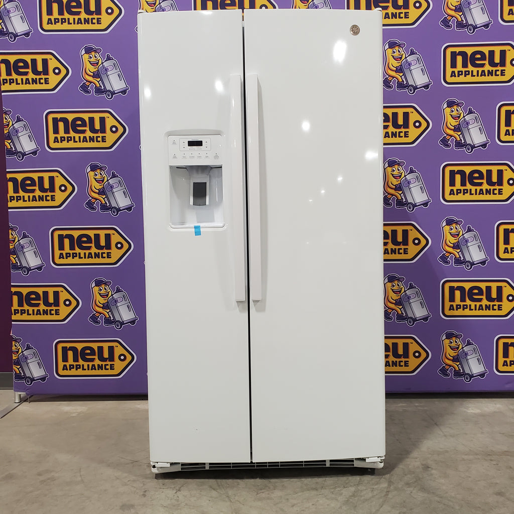 Pictures of GE® White 25.3 Cu. Ft. Side-By-Side Refrigerator with Ice And Water Dispenser - GSS25GGPWW - Scratch & Dent - Minor - Neu Appliance Outlet - Discount Appliance Outlet in Austin, Tx