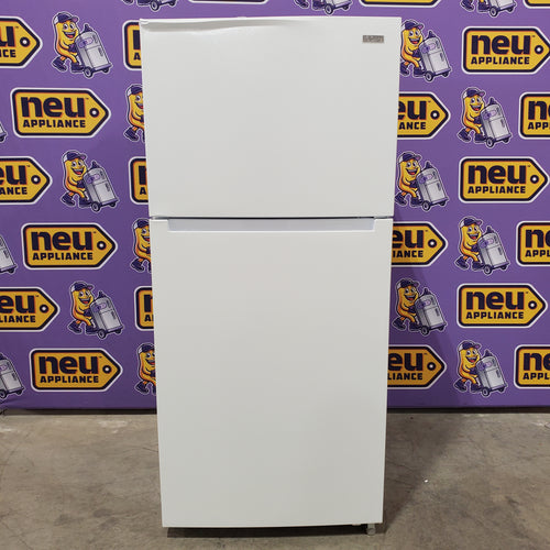 Vissani 18.1 cu. ft. Top Freezer Refrigerator with Adjustable Glass Shelving in White, Garage Ready 25139SD776 - MDTF18WHR5 - Scratch & Dent (Moderate)