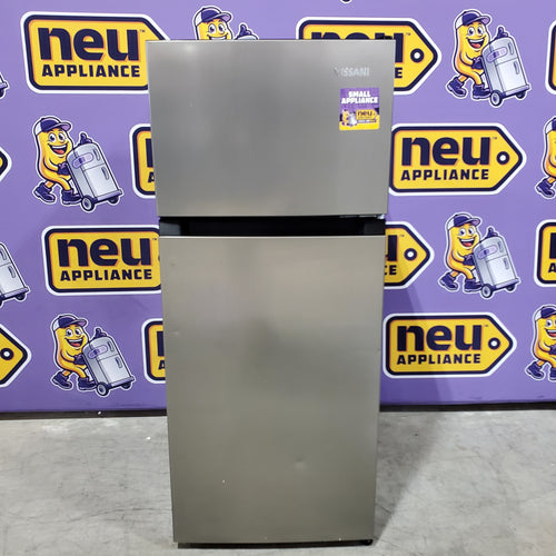 Vissani 4.5 cu. ft. 2-Door Mini Refrigerator in Platinum Steel with Freezer 25136SD646 - HVDR45PS - Scratch & Dent (Moderate)