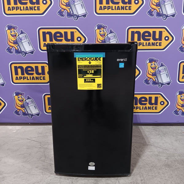Avanti 4.4 cu. ft. Compact Refrigerator in Black SA302 - AR4446B - Scratch & Dent (Minor)