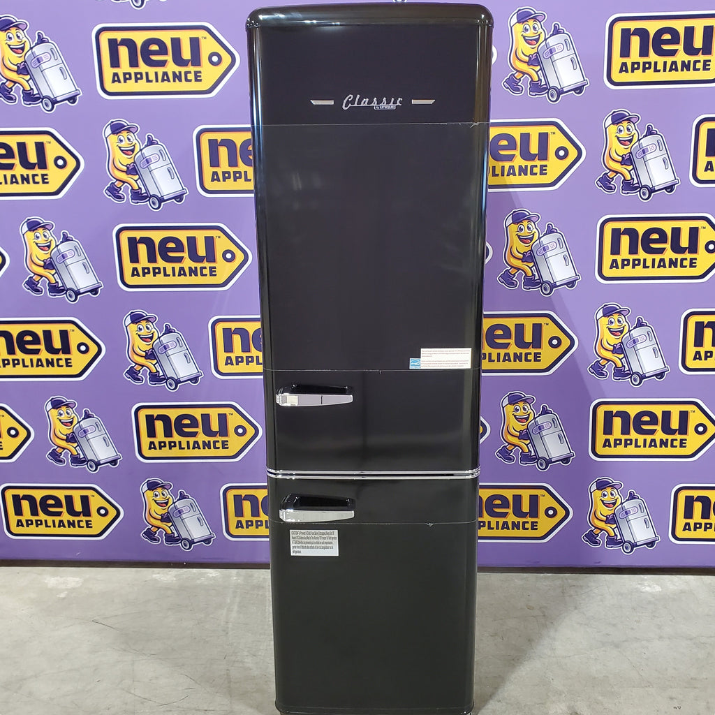 Unique 275 Litre 12/24 DC Refrigerator/Freezer 25138SD752 - UGP-275L - Scratch & Dent (Minor)