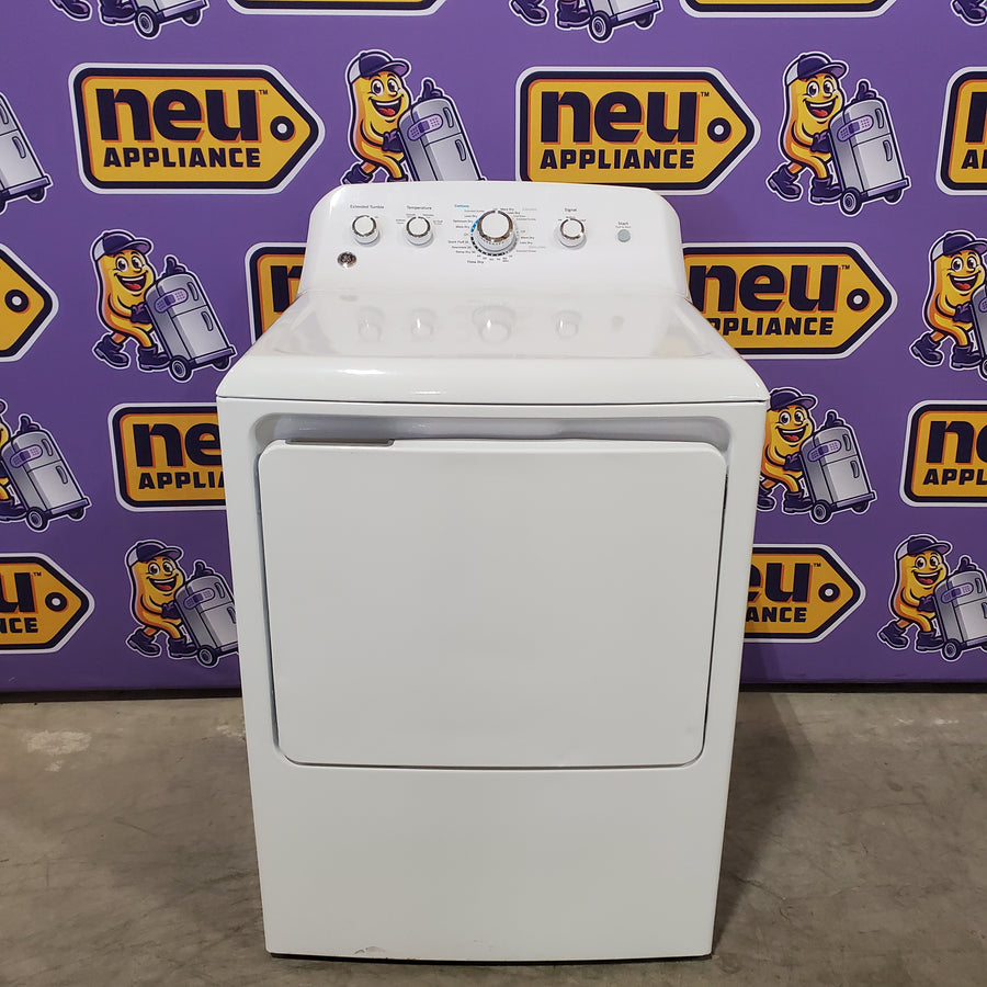 GE White Top Load 4.0 Cu. Ft. Capacity Washer with Stainless Steel Wash Basket GTW325ASWWW - New in Box and GE White Electric Aluminized Alloy Drum 7.2 Cu. Ft. Dryer with Sensor Dry and Extended Tumble 16210 - GTD45EASJWS - Certified Refurbished