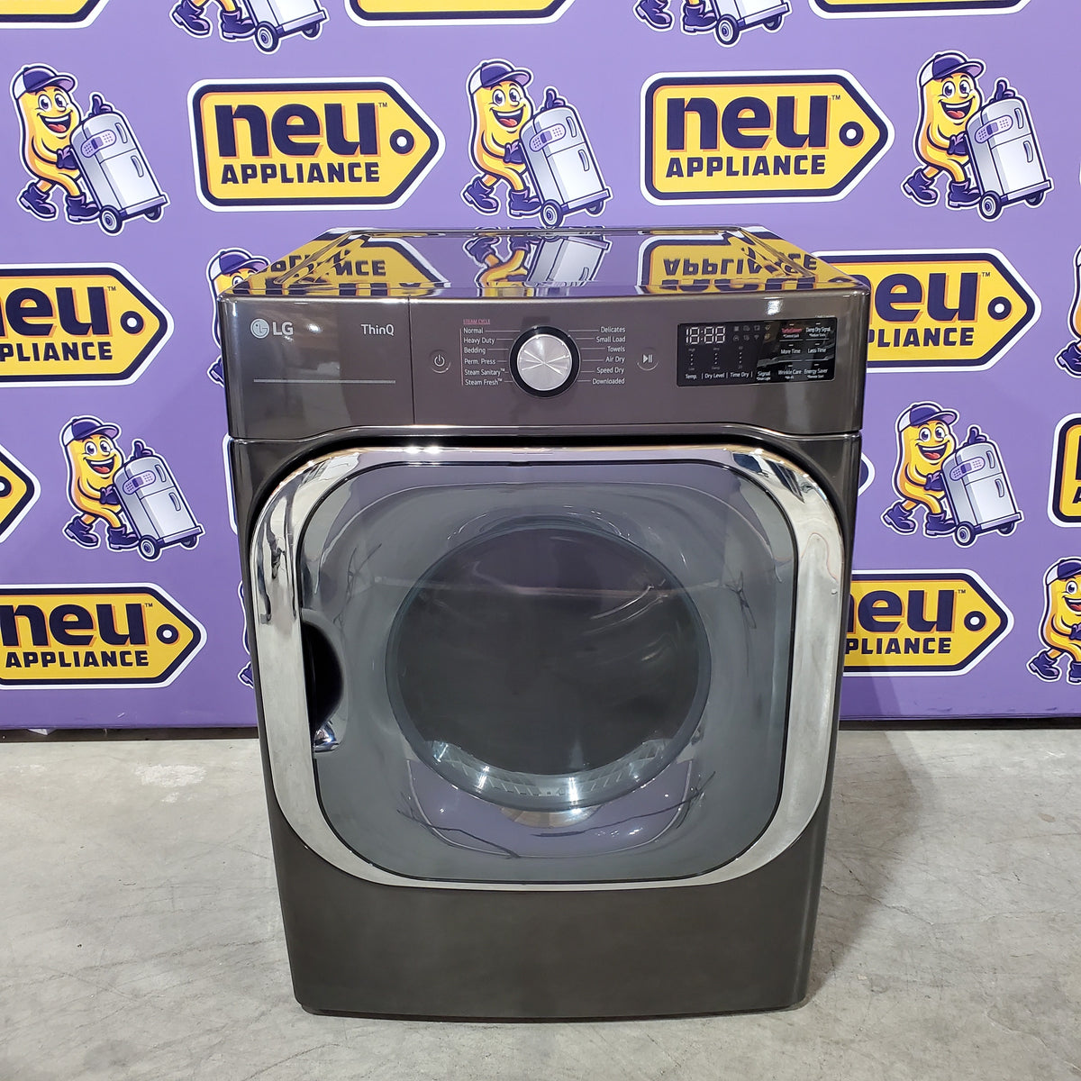LG Black Steel 9.0 cu. ft. Mega Capacity Smart Wi-fi Enabled Front Load Gas Dryer with TurboSteam™ and Built-In Intelligence DLGX8901B - Scratch & Dent (Minor)