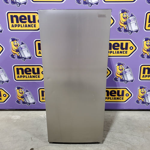 Vissani 7.1 cu. ft. Manual Defrost Convertible Upright Freezer in Stainless Steel Look 251315SD1090 - MDUFC7SS4 - Scratch & Dent (Minor)