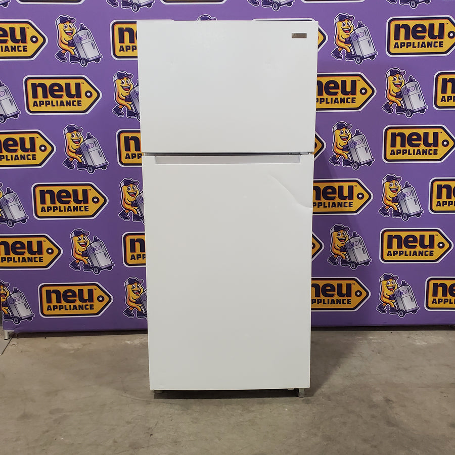 Vissani 18 cu. ft. Top Freezer Refrigerator in White with Adjustable Temperature Controls 25SD040 - MDTF18WHR - Scratch & Dent (Moderate)