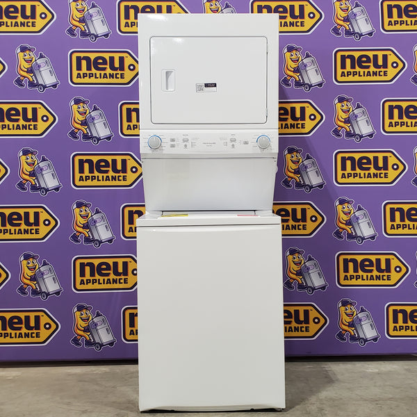 Frigidaire Electric Washer/Dryer Laundry Center - 3.9 Cu. Ft Washer and 5.5 Cu. Ft. Dryer FLCE7522AW - Scratch & Dent (Moderate)