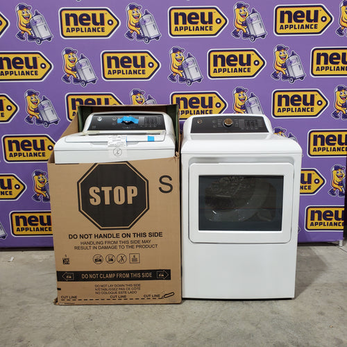 GE 4.5 cu. ft. Capacity Washer with Water Level Control GTW585BSVWS - New in Box and GE Electric 7.4 Cu. Ft. Front Load Dryer with Sensor Dry in White 16100 - GTD58EBSVWS - Scratch & Dent (Minor)