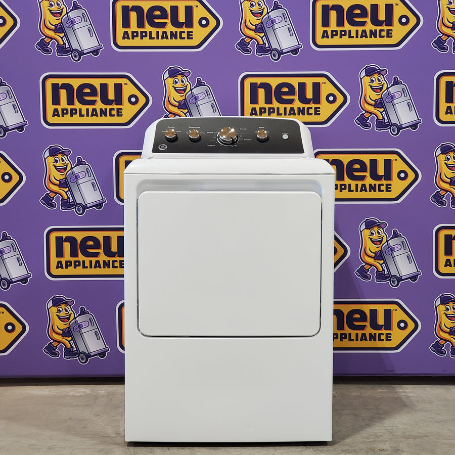 GE 7.2 cu. ft. Capacity Electric Dryer with Up To 120 ft. Venting and Extended Tumble GTD48EASWWB - Open Box