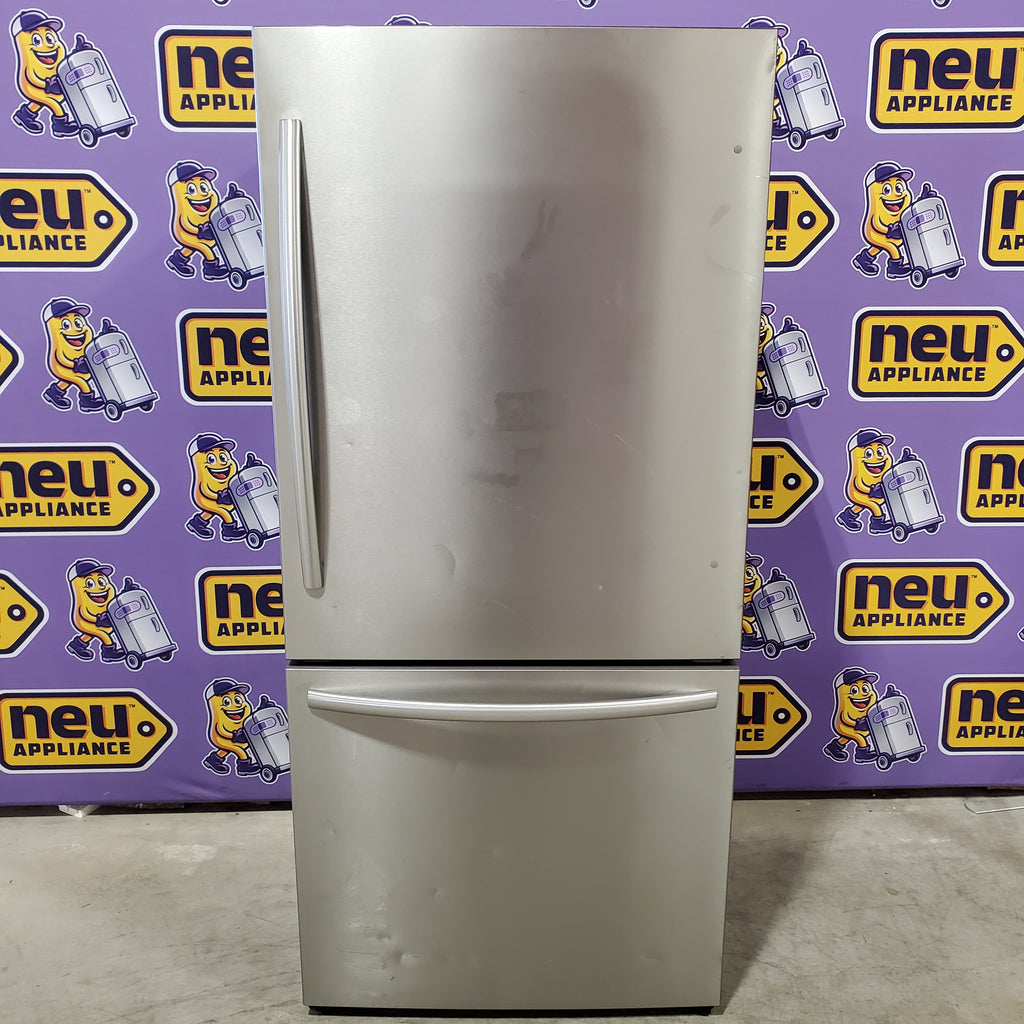 Mora 17.2 cu. ft. Counter Depth Bottom Freezer Refrigerator with LED Interior Lighting 30134SD205 - MRB172N6ASE - Scratch & Dent (Moderate)