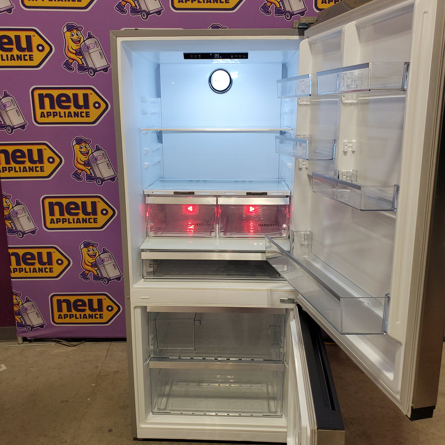 Beko 30” Counter-Depth Bottom Freezer Refrigerator with Ice Maker, Right Hinge BFBF30116SSIM - Scratch & Dent (Moderate)