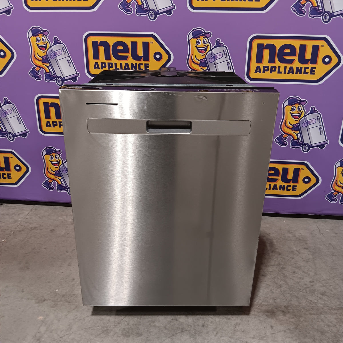 Whirlpool Built In Dishwasher with 55 dBA in Fingerprint Resistant Stainless Steel 251318SD1346 - WDP540HAMZ - Scratch & Dent (Minor)