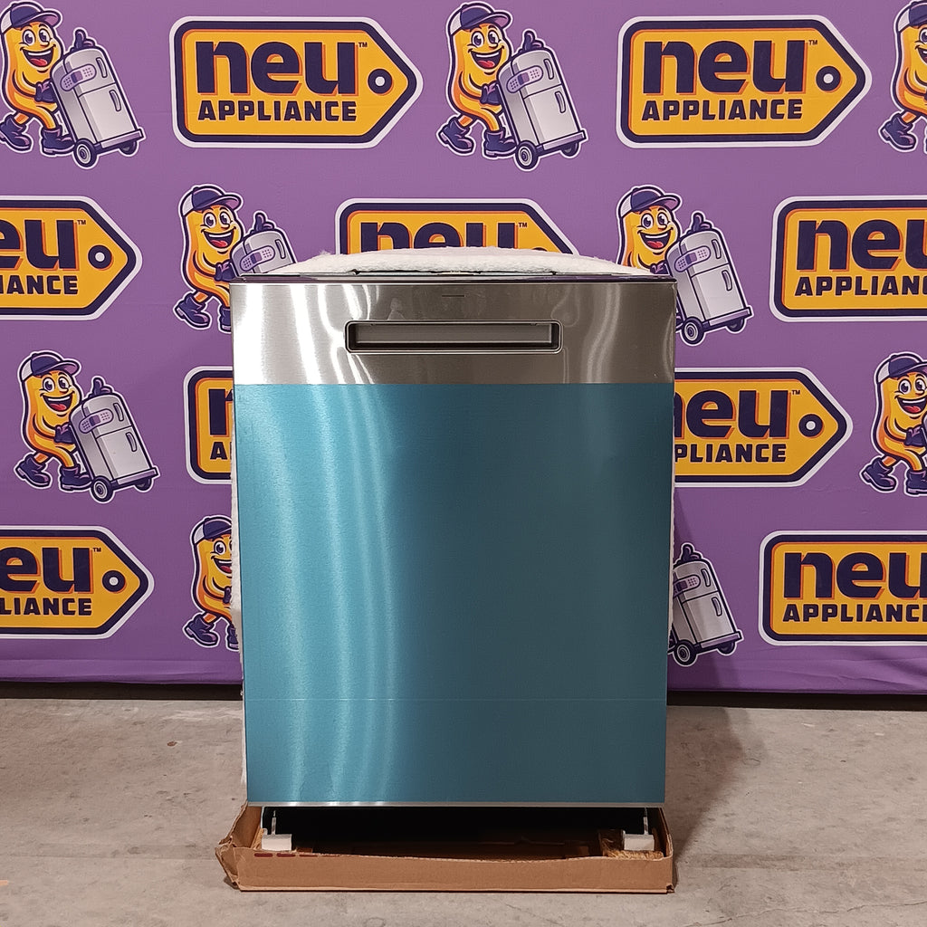 Pictures of GE Profile™ ENERGY STAR Smart UltraFresh System Dishwasher with Microban™ Antimicrobial Technology with Deep Clean Washing 3rd Rack, 39 dBA PDP795SYVFS - New in Box - Neu Appliance Outlet - Discount Appliance Outlet in Austin, Tx