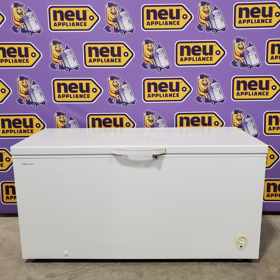 Hisense Garage Ready 17.7 cu. ft. Convertible Chest Freezer/Refrigerator 30133SD108 - CFC177M6AWD - Scratch & Dent (Minor)