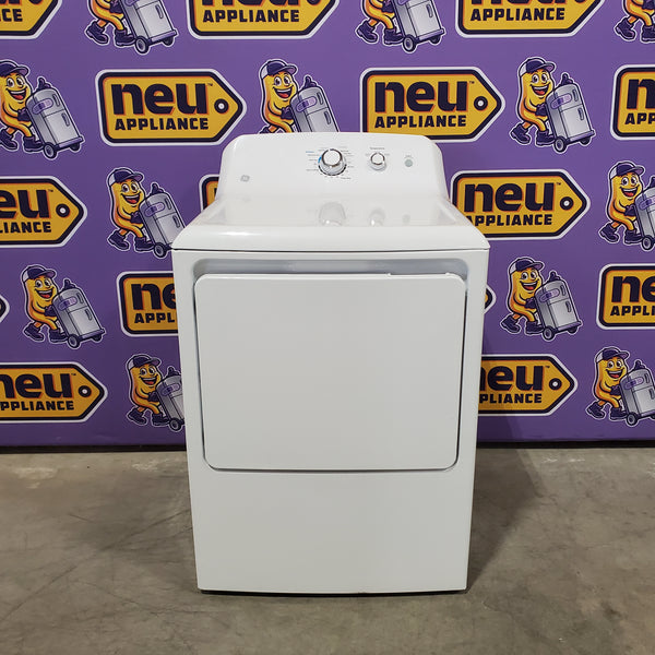 GE® 7.2 cu. ft. Capacity Aluminized Alloy Drum Electric Dryer 251312SD1073 - GTD33EASKWW - Scratch & Dent (Minor)