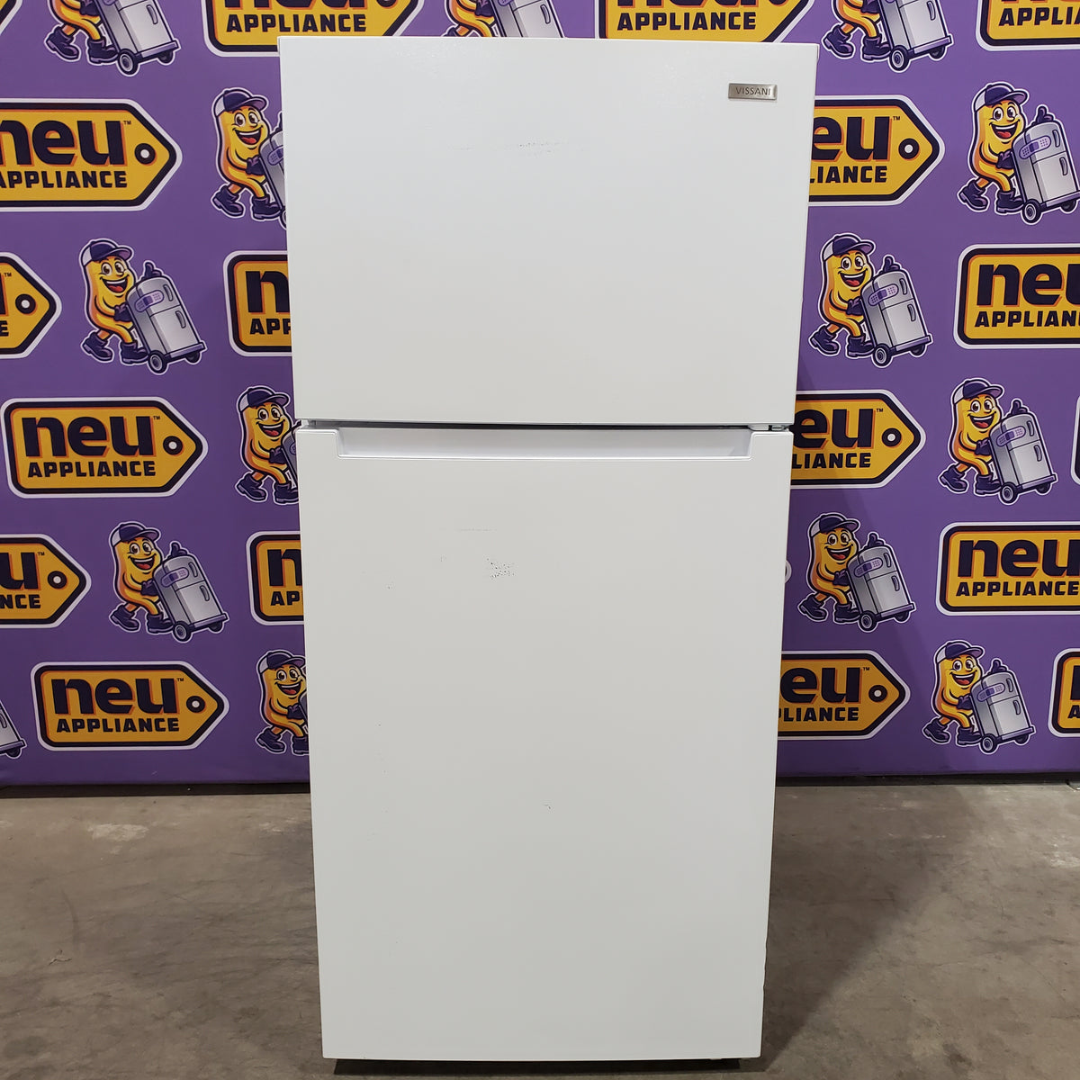 Vissani 14.2 cu. ft. Top Freezer Refrigerator in White, Garage Ready 25139SD814 - MDTF14WH5 - Scratch & Dent (Minor)