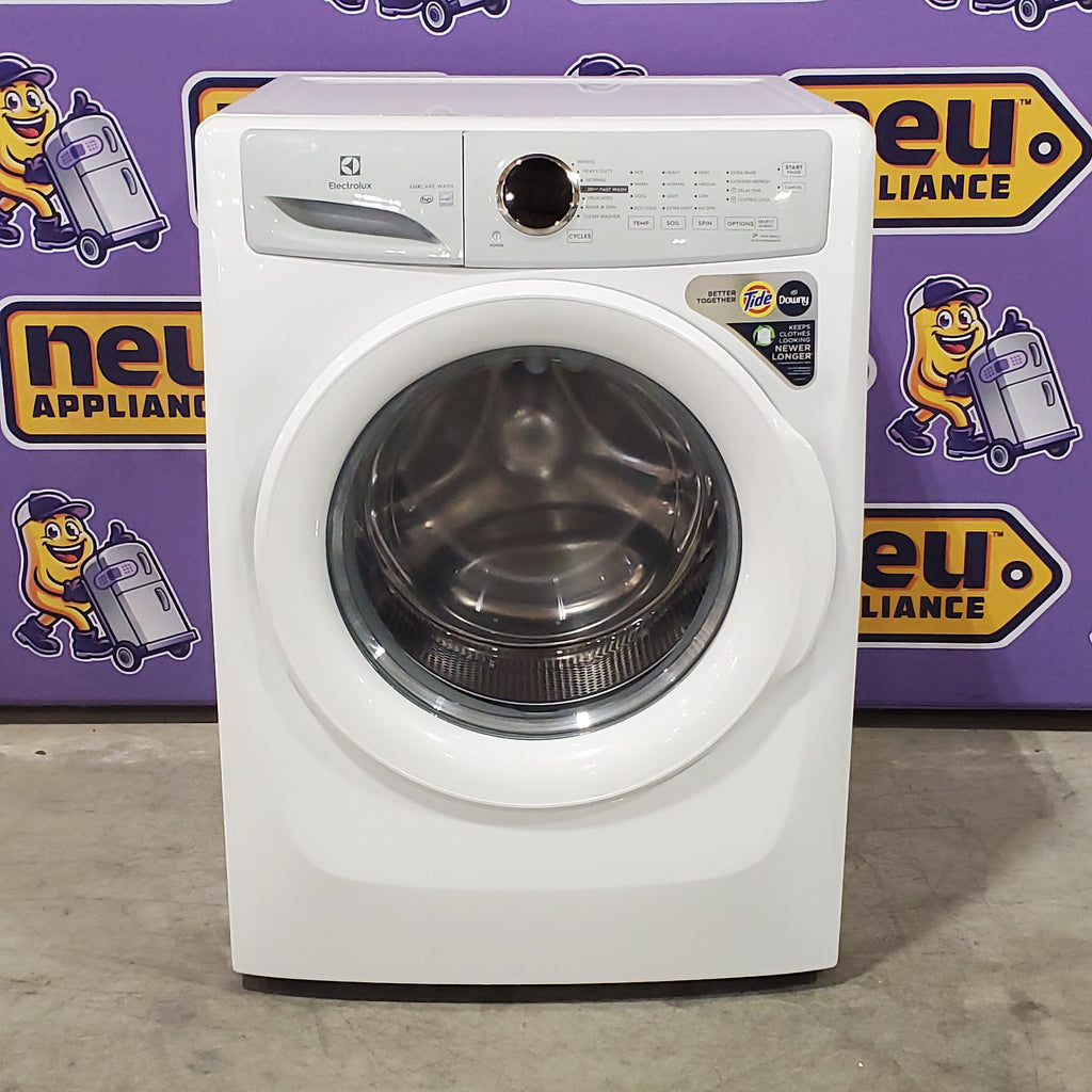 Pictures of Electrolux 300 Series 4.4 Cu. Ft. Front Load Washer with LuxCare® Wash System 3SD814 - ELFW7337AW - Scratch & Dent (Moderate) - Neu Appliance Outlet - Discount Appliance Outlet in Austin, Tx