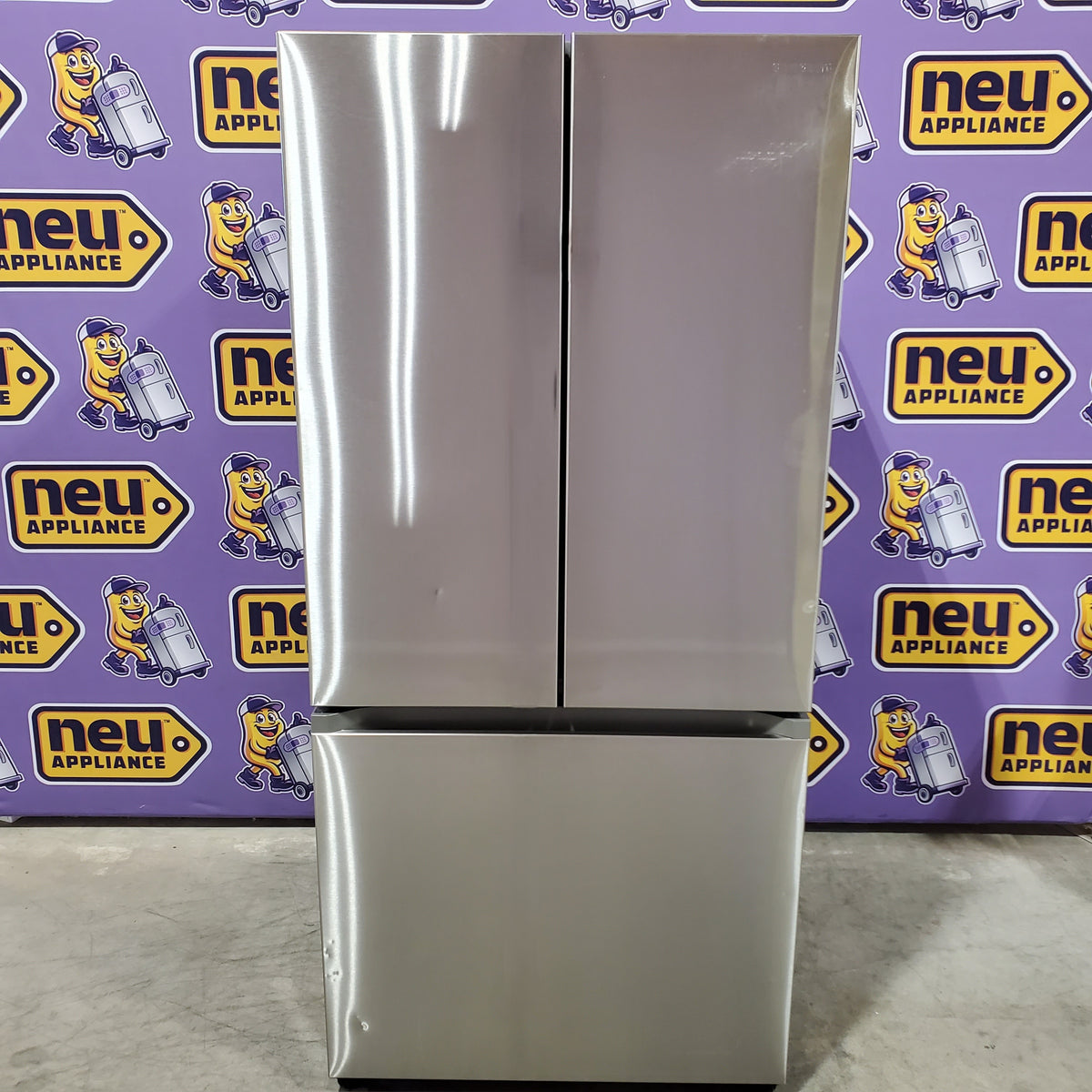 Samsung 18 cu. ft. 33" Wide 3-Door Smart Counter Depth Stainless Steel French Door Refrigerator 22132SD132 - RF18A5101SR - Scratch & Dent (Moderate)