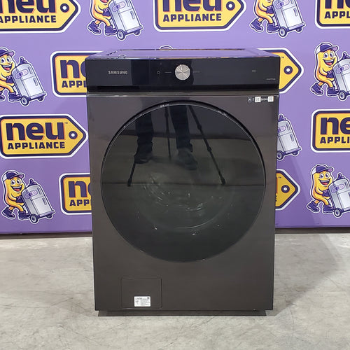 Samsung Bespoke 5.3 cu. ft. Ultra Capacity Front Load Washer with Super Speed Wash and AI Smart Dial in Brushed Black WF53BB8700AV - Scratch & Dent (Minor)