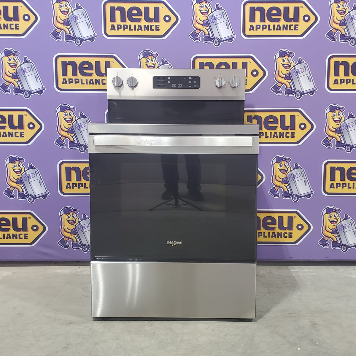 Whirlpool Energy Star Electric Range with Air Cooking Technology, No Preheat Air Fry, Air Baking and Self Clean WFES5030RZ - Open Box
