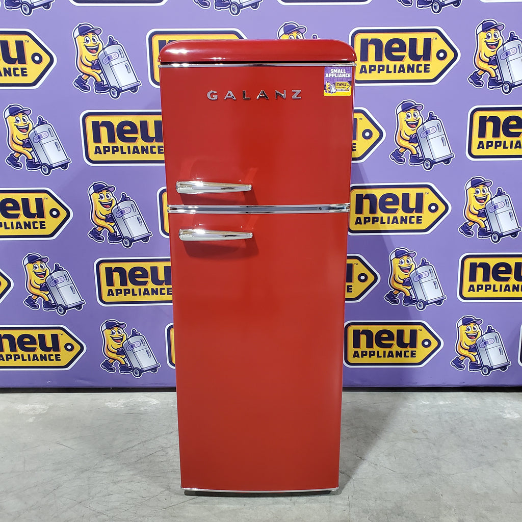 Pictures of Galanz 22 in. 7.6 cu. ft. Retro Top Freezer Refrigerator, Hot Rod Red, Energy Star 251312SD1032 - GLRF76TMRDER2 - Scratch & Dent (Minor) - Neu Appliance Outlet - Discount Appliance Outlet in Austin, Tx