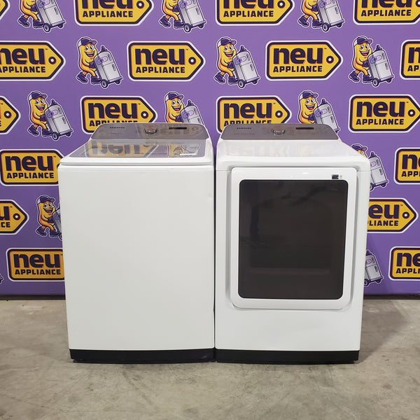 Samsung 5.0 cu. ft. Top Load Washing Machine with Active Water Jet 1CR04014 - WA50R5200AW - Certified Refurbished and Samsung White Smart Electric 7.4 Cu. Ft. Dryer with Sensor Dry and Steam Sanitize+ 16080 - DVE52A5500W - Scratch & Dent (Moderate)