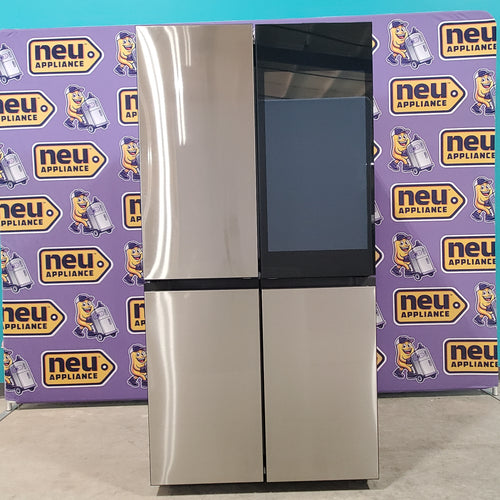 Samsung Bespoke 4-Door Flex™ Refrigerator (29 cu. ft.) with AI Family Hub™+ and AI Vision Inside™  RF29DB9900QD - Scratch and Dent (Minor)