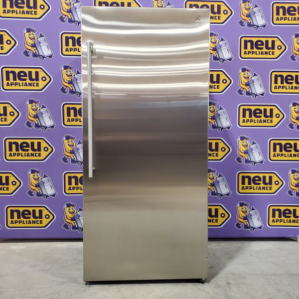 Electrolux 19 Cu. Ft. Single-Door Refrigerator 3SD620 - EI33AR80WS - Scratch & Dent (Moderate)