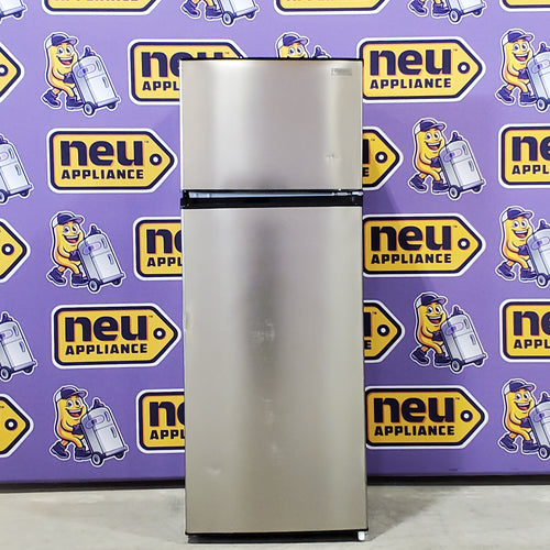 Pictures of Vissani 7.1 cu. ft. Top Freezer Refrigerator with Adjustable Shelf in Stainless Steel MDFF7SS - Scratch & Dent (Minor) - Neu Appliance Outlet - Discount Appliance Outlet in Austin, Tx