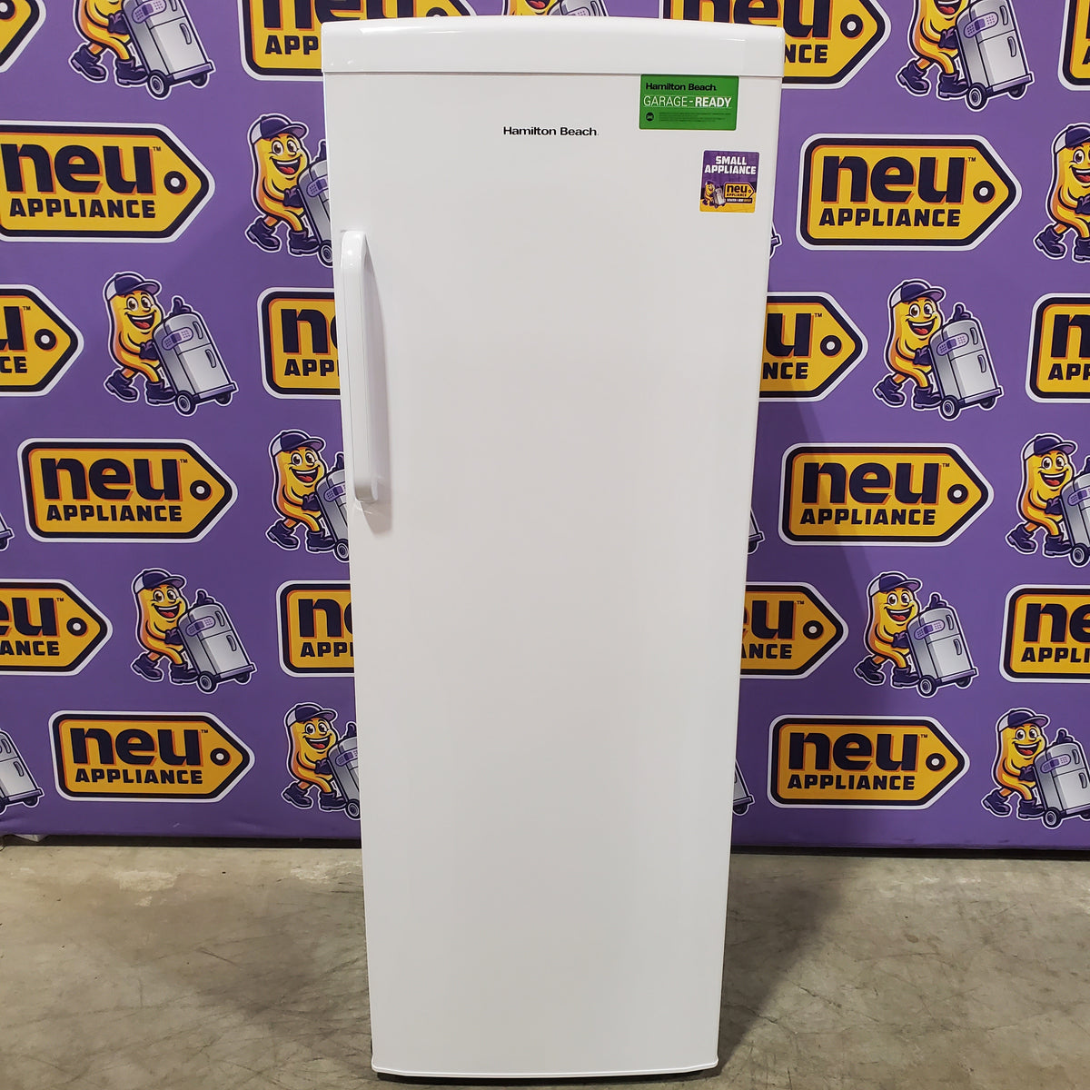 Hamilton Beach 11 Cu Ft Upright Freezer in White 251312SD1027 - HBFRF0011 - Scratch & Dent (Minor)