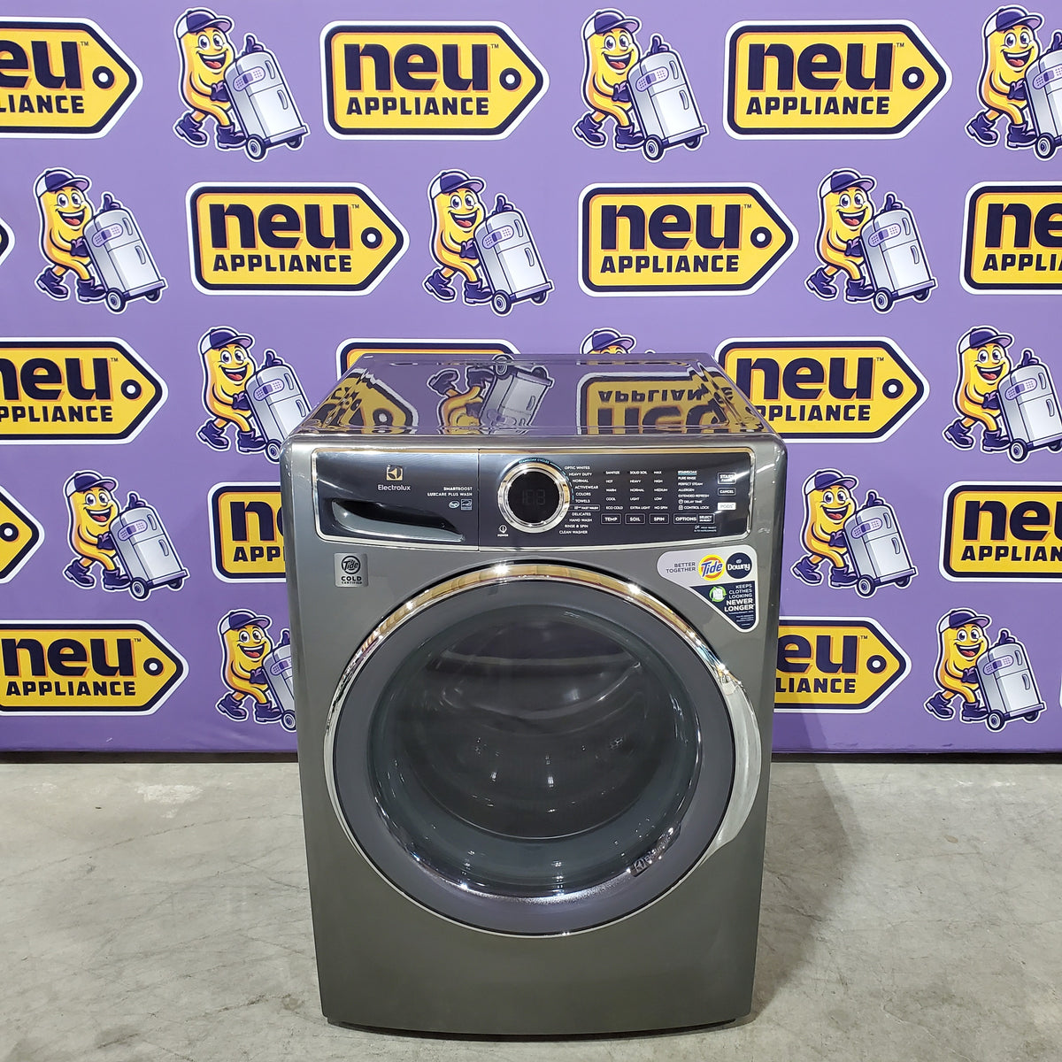 Electrolux Titanium Front Load 600 Series 4.5 Cu. Ft. Washer with Smartboost and Hand Wash Cycle 22136SD259 - ELFW7637AT - Scratch & Dent (Minor)