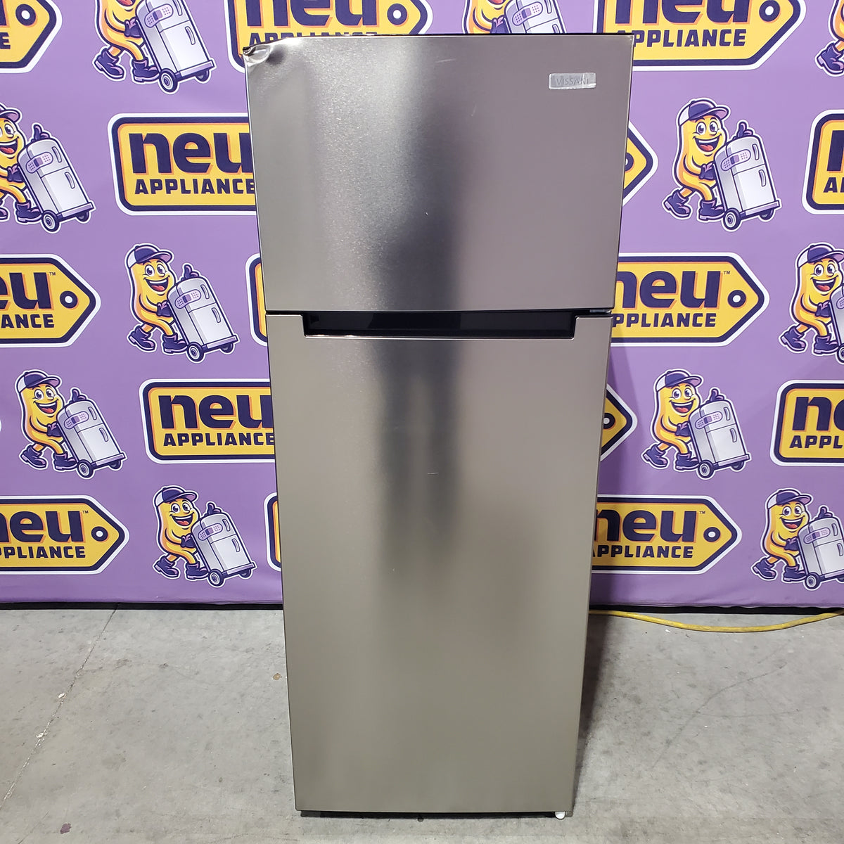 Vissani 7.2 cu. ft. Top Freezer Refrigerator in Fingerprint Resistant Stainless Steel Look MDTF7SSES4 - Scratch & Dent (Major)