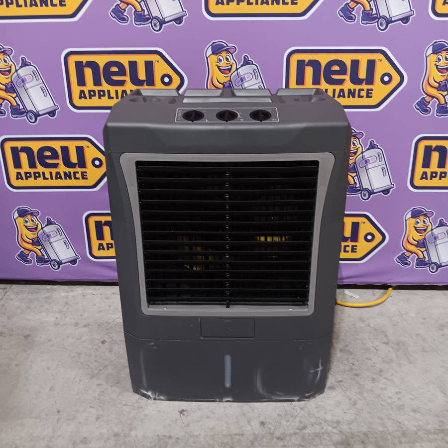 Hessaire MC37V 3,100 CFM Portable Evaporative Cooler SA650 - MC37V - Scratch & Dent (Moderate)