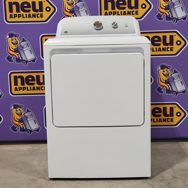 GE White Electric 7.2 Cu. Ft. Capacity Dryer with Up to 120 Ft. Venting and Reversible Door GTD38EASWWS - Open Box