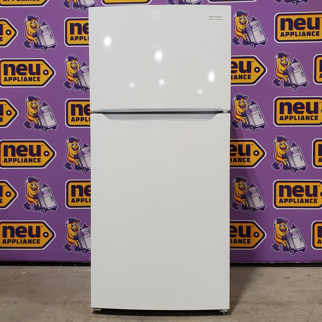 Frigidaire 18.3-cu ft Garage Ready Top-Freezer Refrigerator in White 3SD660  - FRTD1830AW - Scratch & Dent (Minor)