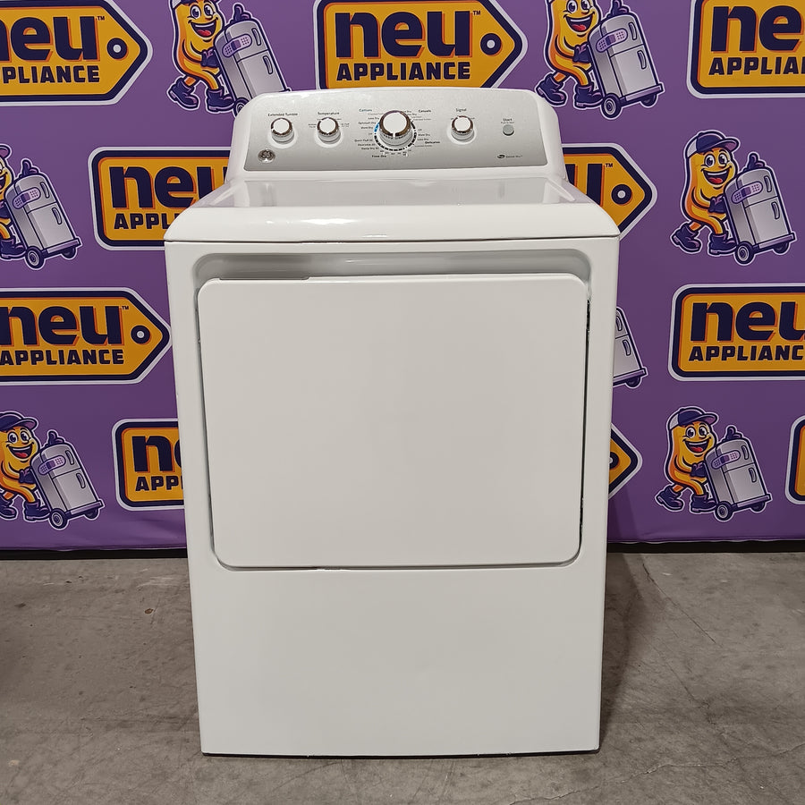 GE White Top Load 4.0 Cu. Ft. Capacity Washer with Stainless Steel Wash Basket GTW325ASWWW - New in Box and GE White Electric Aluminized Alloy Drum 7.2 Cu. Ft. Dryer with Sensor Dry and Extended Tumble 16240 - GTD45EASJWS - Certified Refurbished
