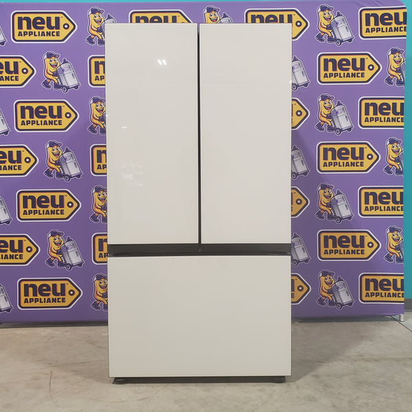 Samsung Bespoke 3-Door French Door Refrigerator (30 cu. ft.) with Beverage Center™ in White Glass - Open Box