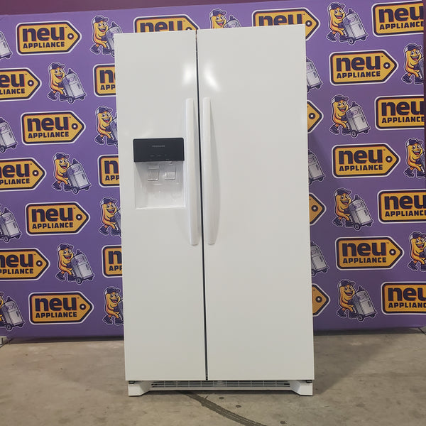 36 1/8" Wide White Frigidaire 25.6 cu. ft. Side by Side Refrigerator with Exterior Ice and Water Dispenser - Scratch and Dent - Minor