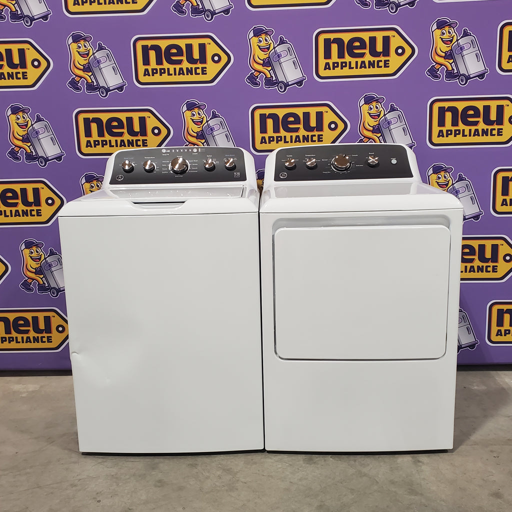 Pictures of GE® 4.5 cu. ft. Capacity Washer with Stainless Steel Basket GTW485ASWWB - Scratch & Dent (Major) and GE® 7.2 cu. ft. Capacity Electric Dryer with Up To 120 ft. Venting and Extended Tumble 16131 - GTD48EASWWB - Scratch & Dent (Minor) - Neu Appliance Outlet - Discount Appliance Outlet in Austin, Tx