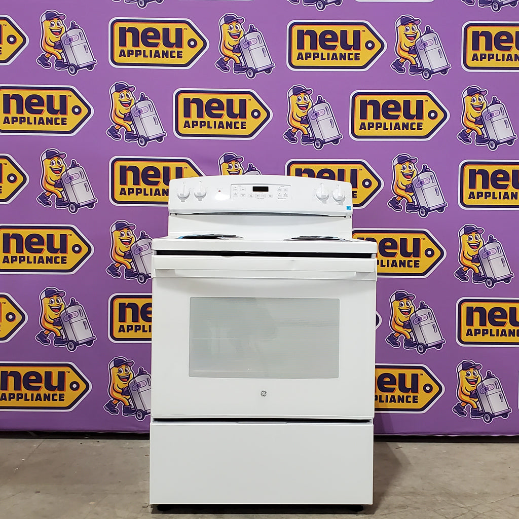 GE 5.0 cu. ft. Freestanding 4 Heating Element Electric Range with Dual Element Baking in White 3SD754 - JB256DMWW - Scratch & Dent (Minor)