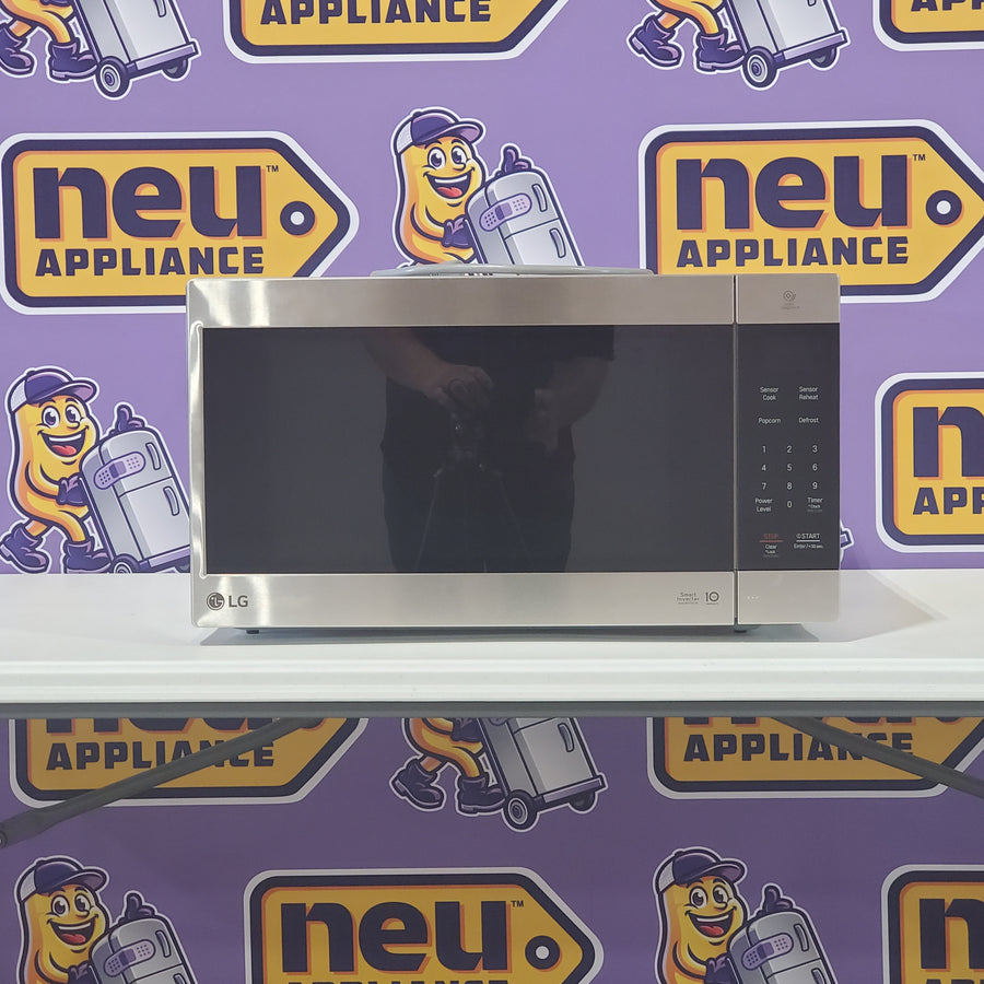 LG 2.0 cu. ft. NeoChef™ Countertop Microwave with Smart Inverter and EasyClean® LMC2075ST - Scratch & Dent (Minor)