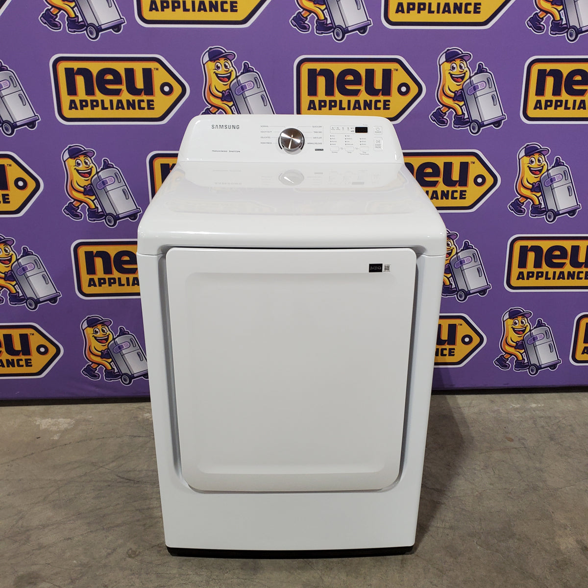 Samsung 7.2 cu. ft. Electric Dryer with Sensor Dry in White 22136SD255 - DVE45T3200W - Open Box