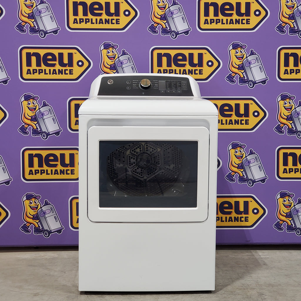 GE 4.5 cu. ft. Top Load Washer with Water Level Control GTW585BSVWS - New in Box and GE Electric 7.4 Cu. Ft. Front Load Dryer with Sensor Dry in White GTD58EBSVWS - Open Box