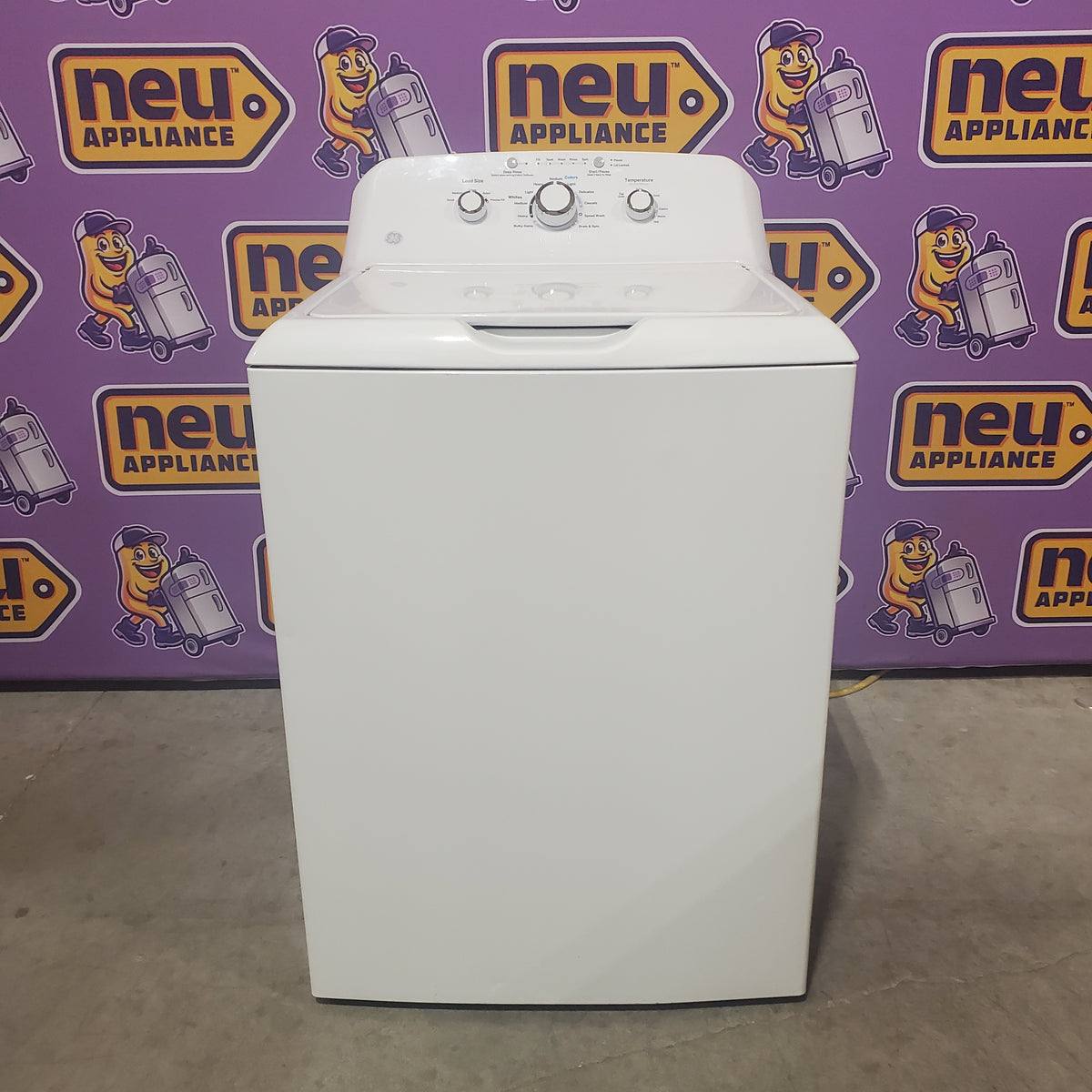 GE® 4.2 cu. ft. Capacity Washer with Stainless Steel Basket 1CR5159 -GTW335ASNWW - Certified Refurbished